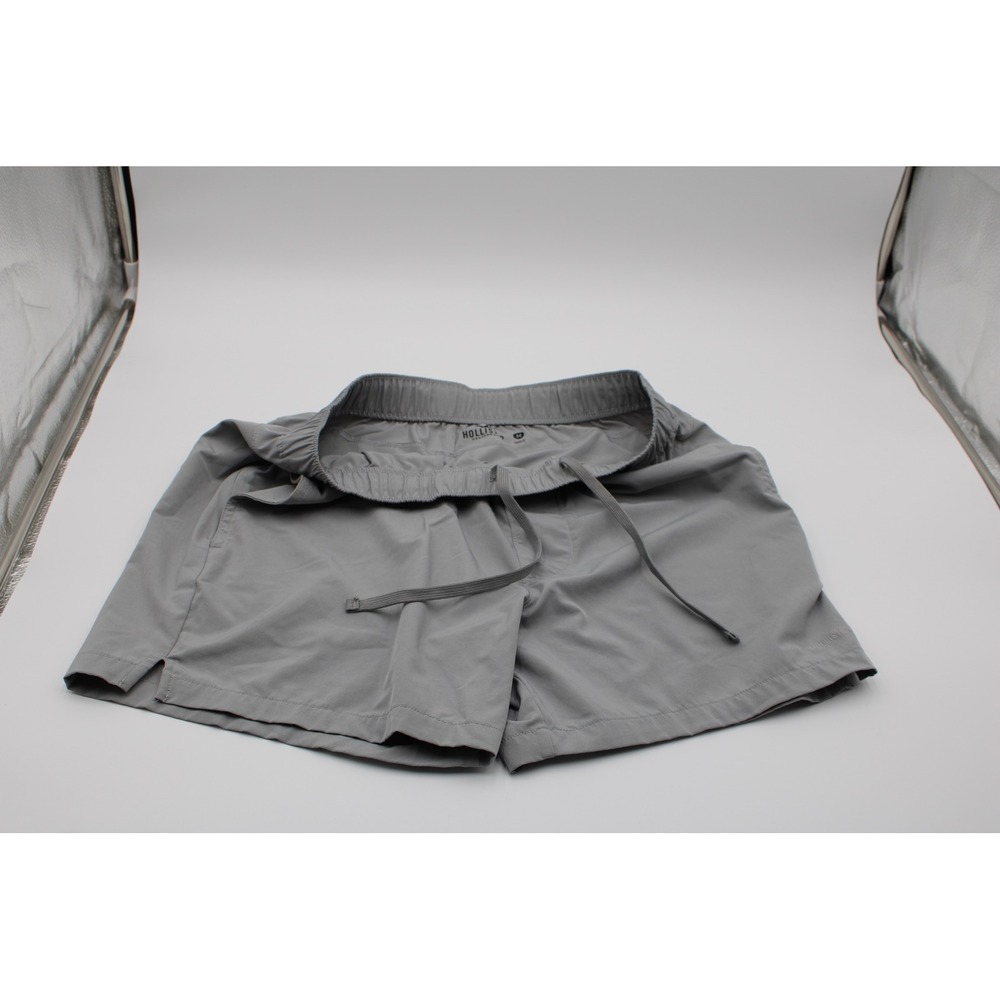 Hollister Athletic Shorts Gray Medium Elastic Drawstring Waist Side Pockets Logo